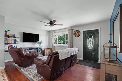 725 Peach Tree Lane, Erlanger, KY 41018 - Photo 2