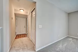 10160 Carnation Ct, Florence, KY 41042 - Photo 8