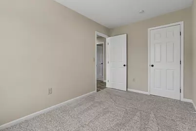1052 Fallbrook Drive, Elsmere, KY 41018 - Photo 22