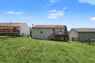 1052 Fallbrook Dr, Elsmere, KY 41018 - Photo 16