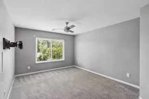 2049 Timberwyck Ln, Burlington, KY 41005 - Photo 16