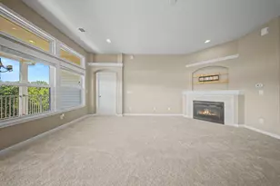 2260 Paragon Mill Dr, Burlington, KY 41005 - Photo 8