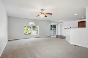 338 Molise Cir, Walton, KY 41094 - Photo 8
