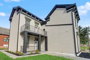 402 Dayton Ave, Dayton, KY 41074 - Photo 2