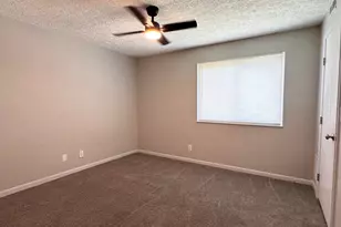 38 Woodland Hills Dr, Southgate, KY 41071 - Photo 10