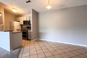 38 Woodland Hills Dr, Southgate, KY 41071 - Photo 4