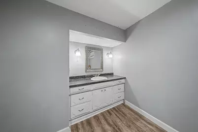 302 Hazelwood Drive, Covington, KY 41011 - Photo 32