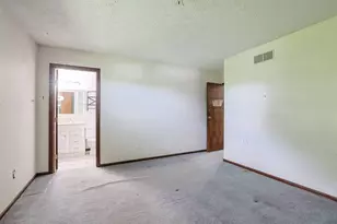 736 Parkview Dr, Latonia, KY 41015 - Photo 16