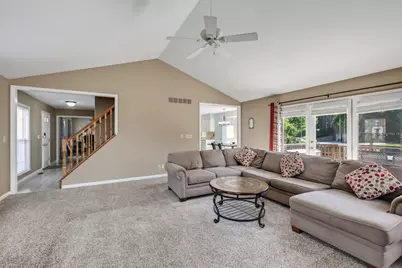 3322 Kingsburg Court, Erlanger, KY 41018 - Photo 6