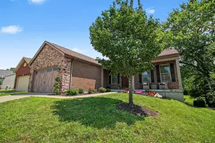 9374 Lago Mar Ct, Florence, KY 41042 - Photo 1
