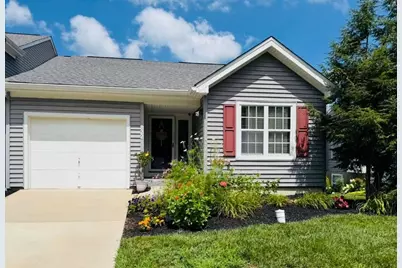 822 Horseshoe Lane, Florence, KY 41042 - Photo 1
