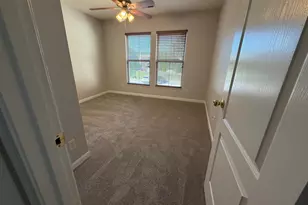 2255 Rolling Hills Dr, Covington, KY 41017 - Photo 12