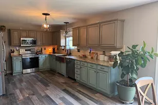 2011 Falling Water Ln, Hebron, KY 41048 - Photo 10