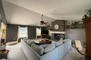 2011 Falling Water Ln, Hebron, KY 41048 - Photo 2