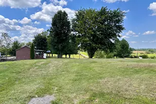 120 Burley Ln, Jonesville, KY 41052 - Photo 4