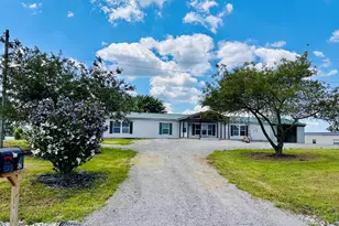 120 Burley Ln, Jonesville, KY 41052 - Photo 2
