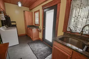 166 E 43rd St, Covington, KY 41015 - Photo 20
