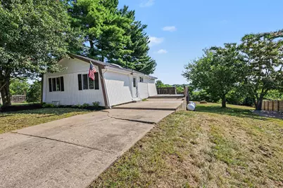 950 Reeves Road, Dry Ridge, KY 41035 - Photo 4