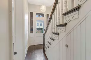 128 W 10th St, Covington, KY 41011 - Photo 6