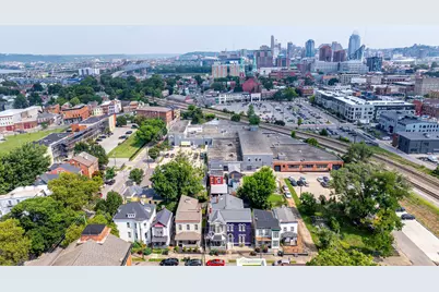128 W 10th Street, Covington, KY 41011 - Photo 2