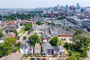128 W 10th St, Covington, KY 41011 - Photo 2