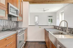 128 W 10th St, Covington, KY 41011 - Photo 16
