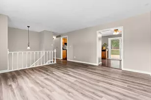 2705 Surfside Dr, Villa Hills, KY 41017 - Photo 4