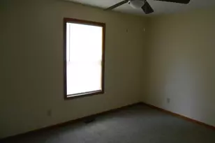 404 N Rhonda Dr, Falmouth, KY 41040 - Photo 10