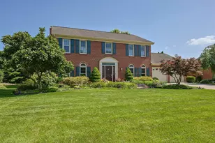 2475 Kremers Ln, Villa Hills, KY 41017 - Photo 2