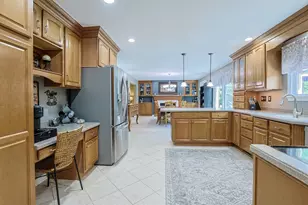 2475 Kremers Ln, Villa Hills, KY 41017 - Photo 14