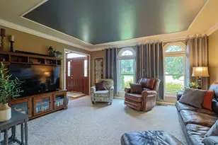 2475 Kremers Ln, Villa Hills, KY 41017 - Photo 6