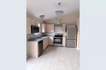 3652 Pondside Court, Elsmere, KY 41018 - Photo 6