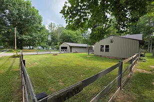 207 Bluebird Ln, New Liberty, KY 41098 - Photo 6