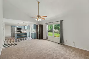 2681 Hilltop Ct, Florence, KY 41042 - Photo 4