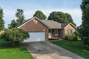 13 Ridge View Cir, Dry Ridge, KY 41035 - Photo 1