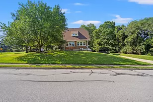 5 S Shaw Ln, Fort Thomas, KY 41075 - Photo 4