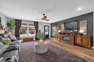 100 Churchill Dr, Williamstown, KY 41097 - Photo 4