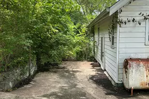 8470 Locust Pike, Latonia, KY 41015 - Photo 8