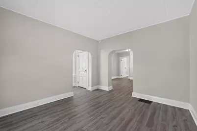 131 E 42nd Street, Latonia, KY 41015 - Photo 12