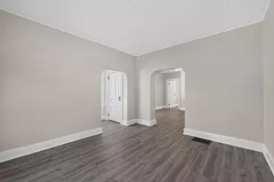 131 E 42nd St, Latonia, KY 41015 - Photo 12
