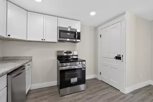 131 E 42nd St, Latonia, KY 41015 - Photo 20