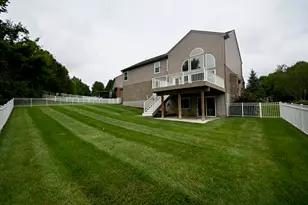 2081 Blankenbecker Dr, Florence, KY 41042 - Photo 4