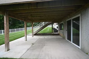 2081 Blankenbecker Dr, Florence, KY 41042 - Photo 8