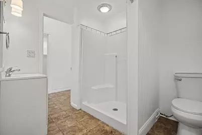 17 W Southern Avenue, Latonia, KY 41015 - Photo 22