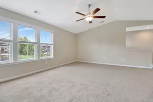 690 Daphne Wy, Crescent Springs, KY 41017 - Photo 6
