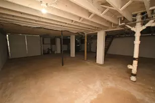 13 E 35th St, Latonia, KY 41015 - Photo 28