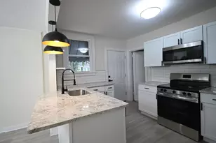 13 E 35th St, Latonia, KY 41015 - Photo 8