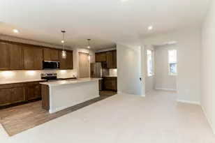 779 Oberon Ln, Florence, KY 41042 - Photo 8