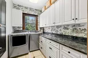 808 Squire Lake Dr, Villa Hills, KY 41017 - Photo 20