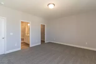 560 Tristan Ln, Florence, KY 41042 - Photo 18